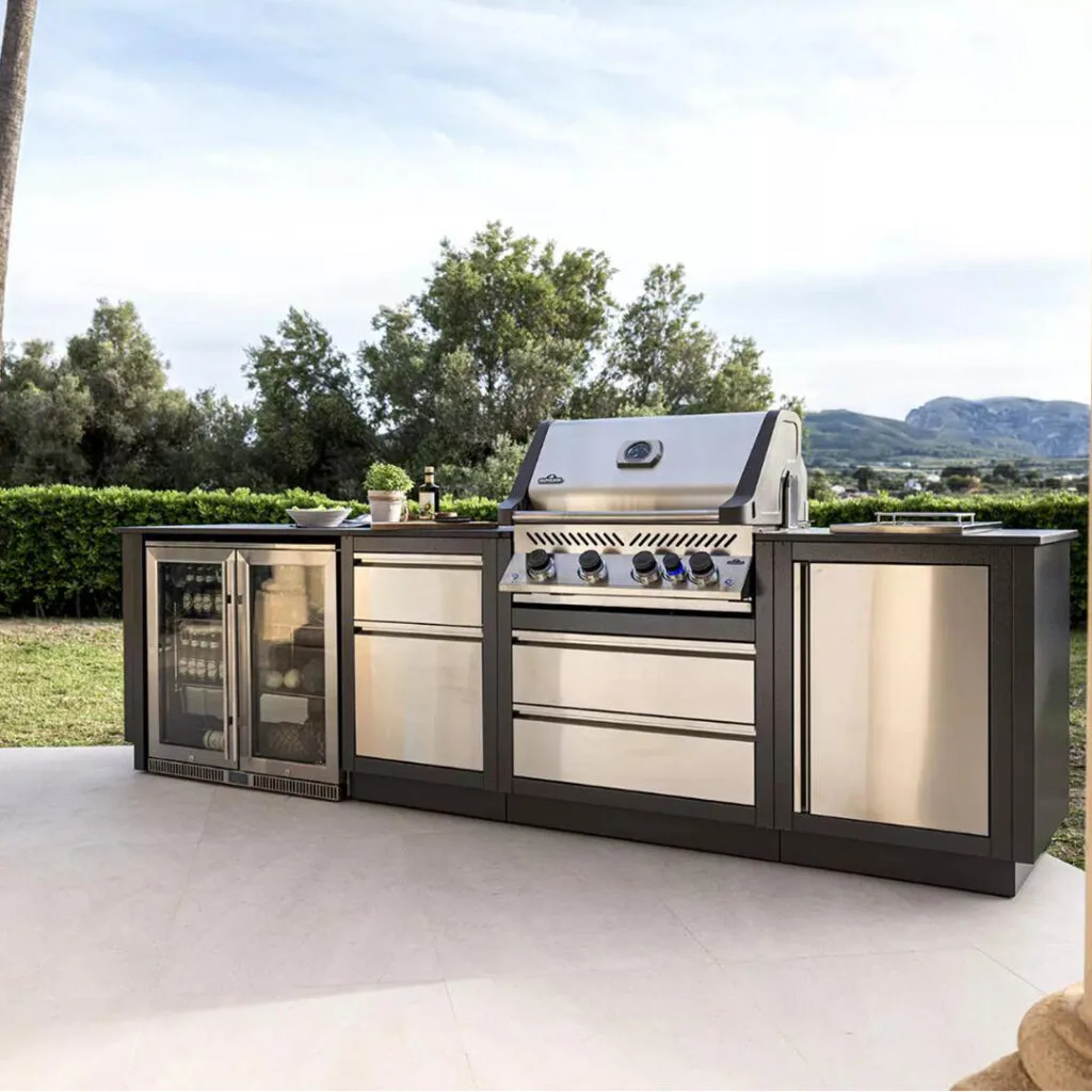 Готовая модель кухни OASIS 105 OUTDOOR KITCHEN с грилем 700 серии (под заказ)